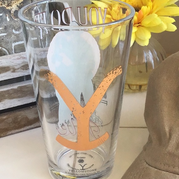 ‘Yellowstone’ Embroidered Baseball Cap/Tumbler Combo - Picture 8 of 9